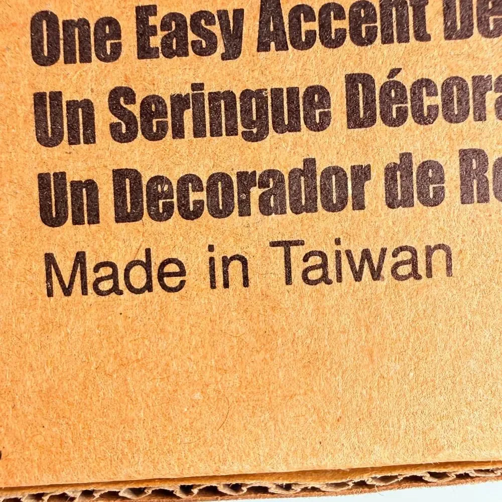 Vintage Pampered Chef Easy Accent Decorator #1775 Unused 6 Tips Original Box 90s